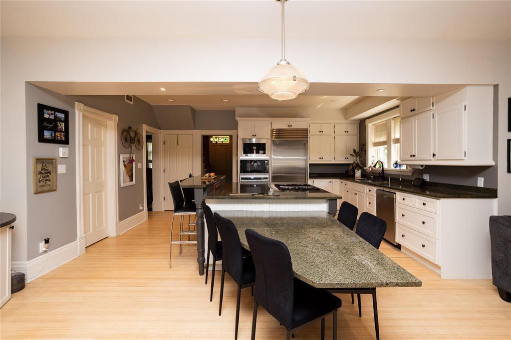 152 2nd Street Se Property Photo 8