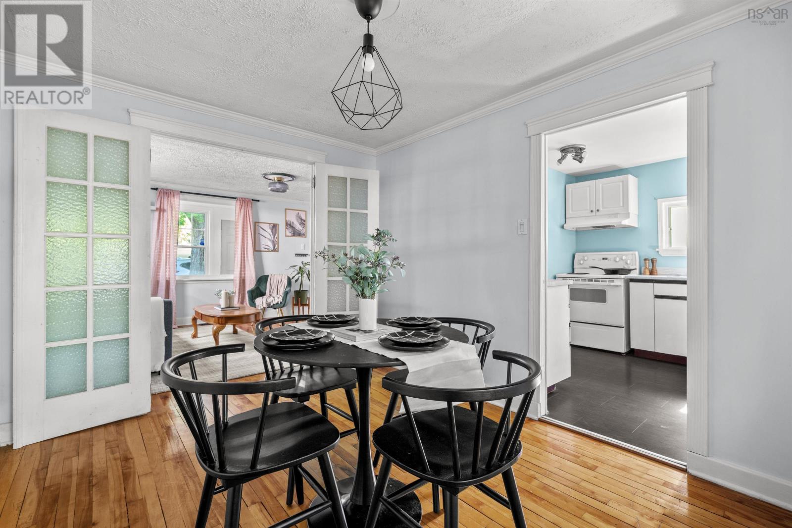 6385 Liverpool Street Property Photo 12