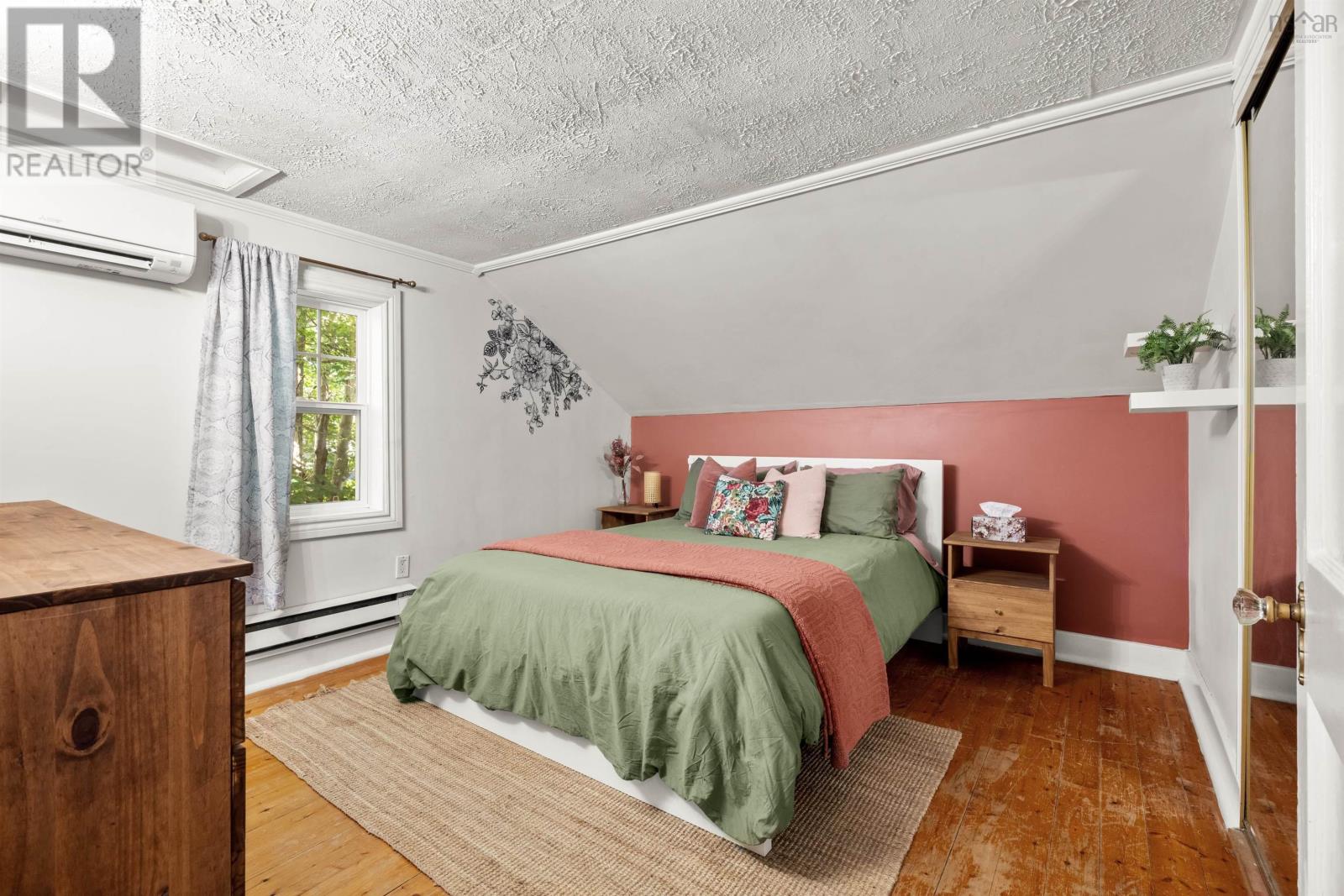 6385 Liverpool Street Property Photo 23