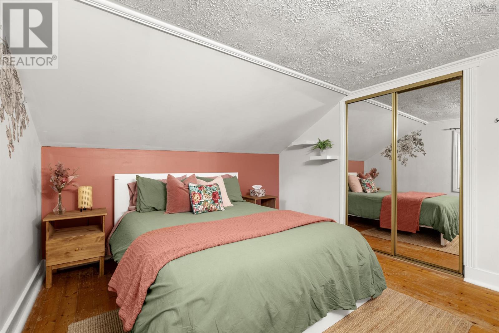6385 Liverpool Street Property Photo 24