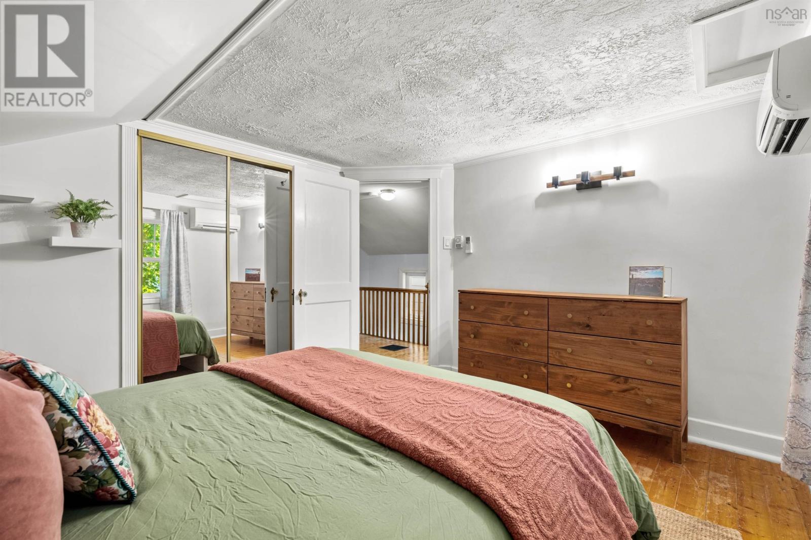 6385 Liverpool Street Property Photo 25