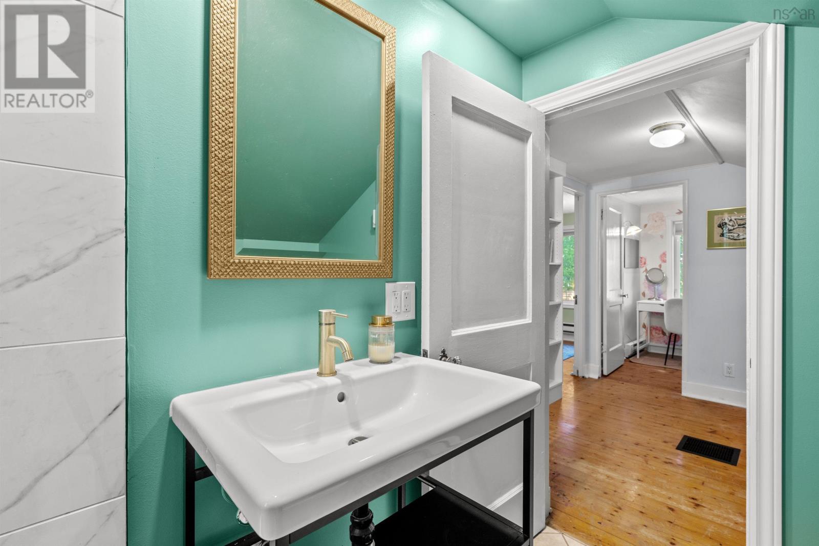 6385 Liverpool Street Property Photo 27