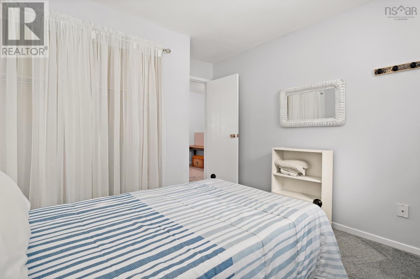 44 Collins Grove Property Photo 24