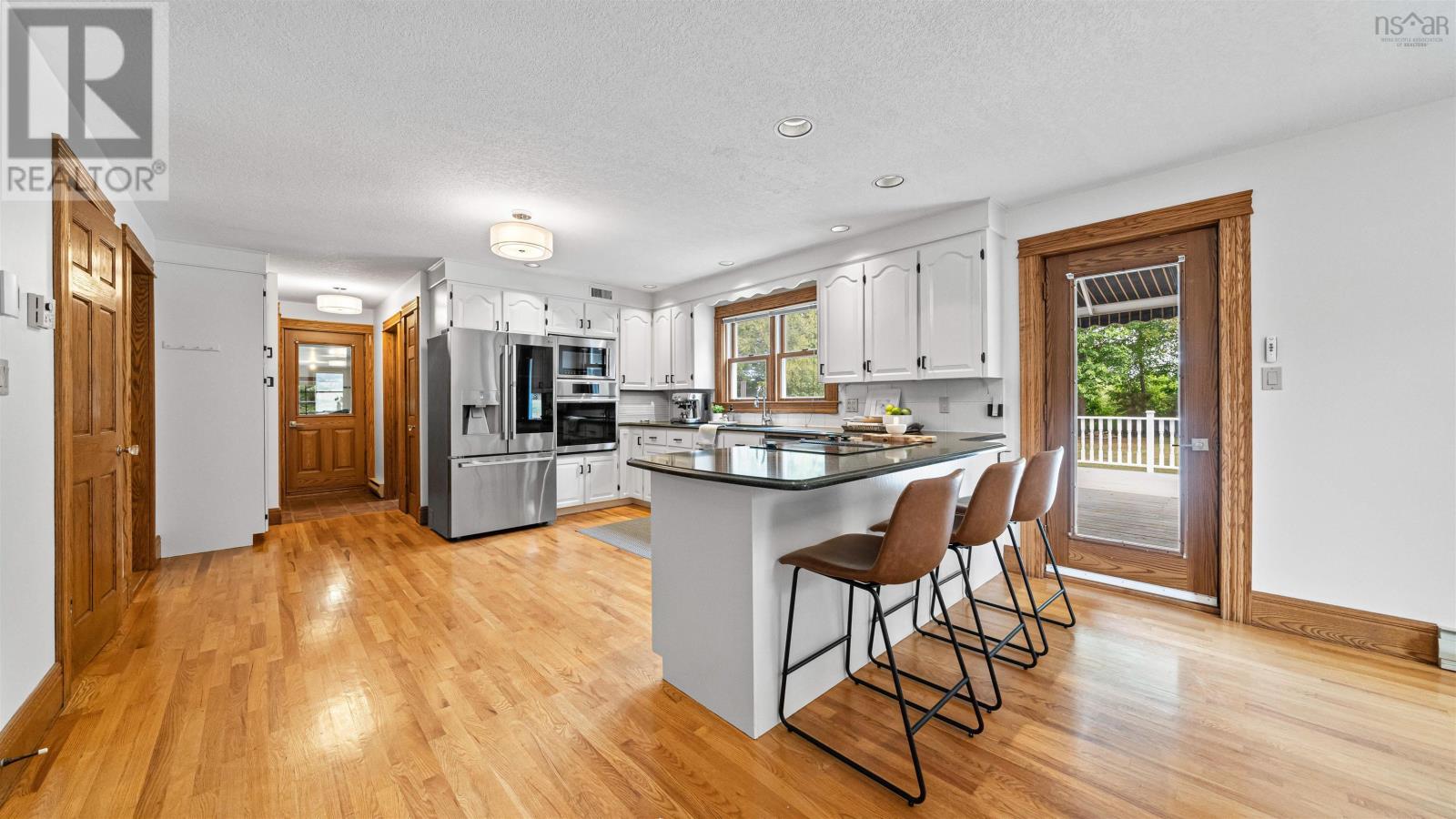 156 Brown Street Property Photo 8