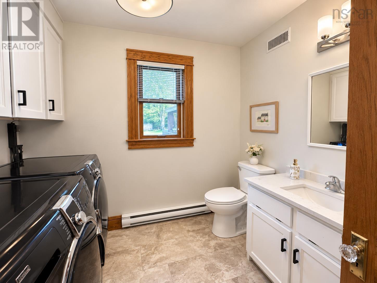 156 Brown Street Property Photo 18