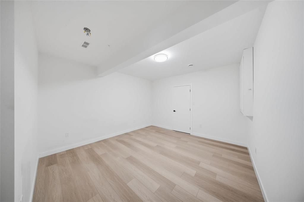 6 Tedham Court Property Photo 34