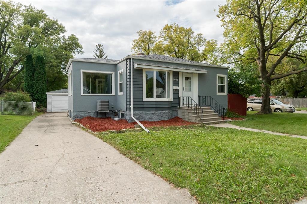 1044 Byng Place Property Photo 1