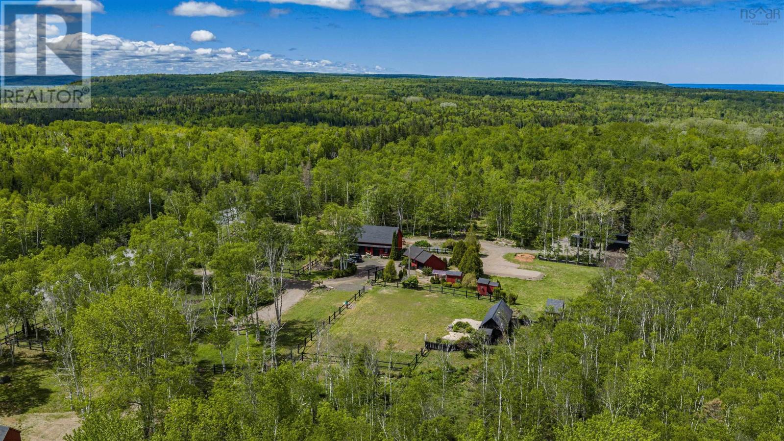 95 Forest Glade Road Property Photo 1