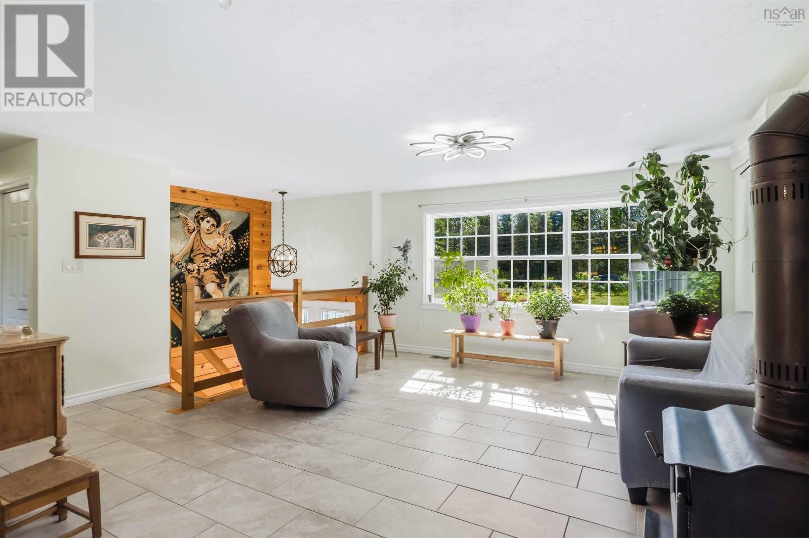 1106 Tetzlaff Road Property Photo 16