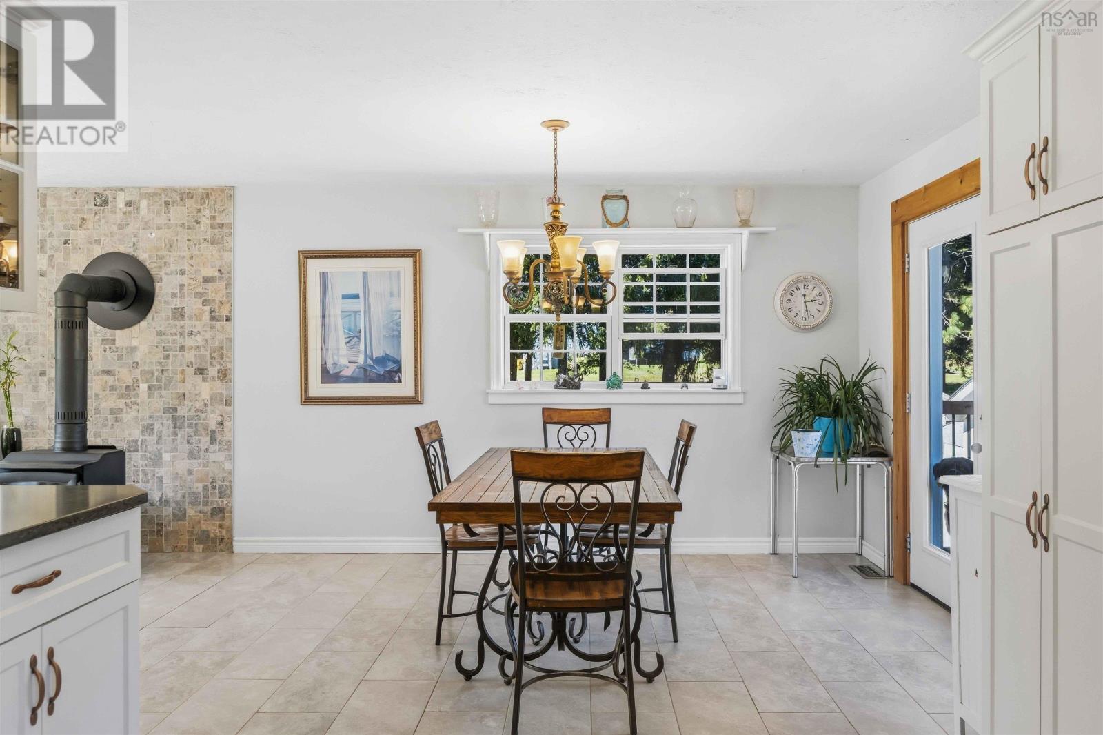 1106 Tetzlaff Road Property Photo 18