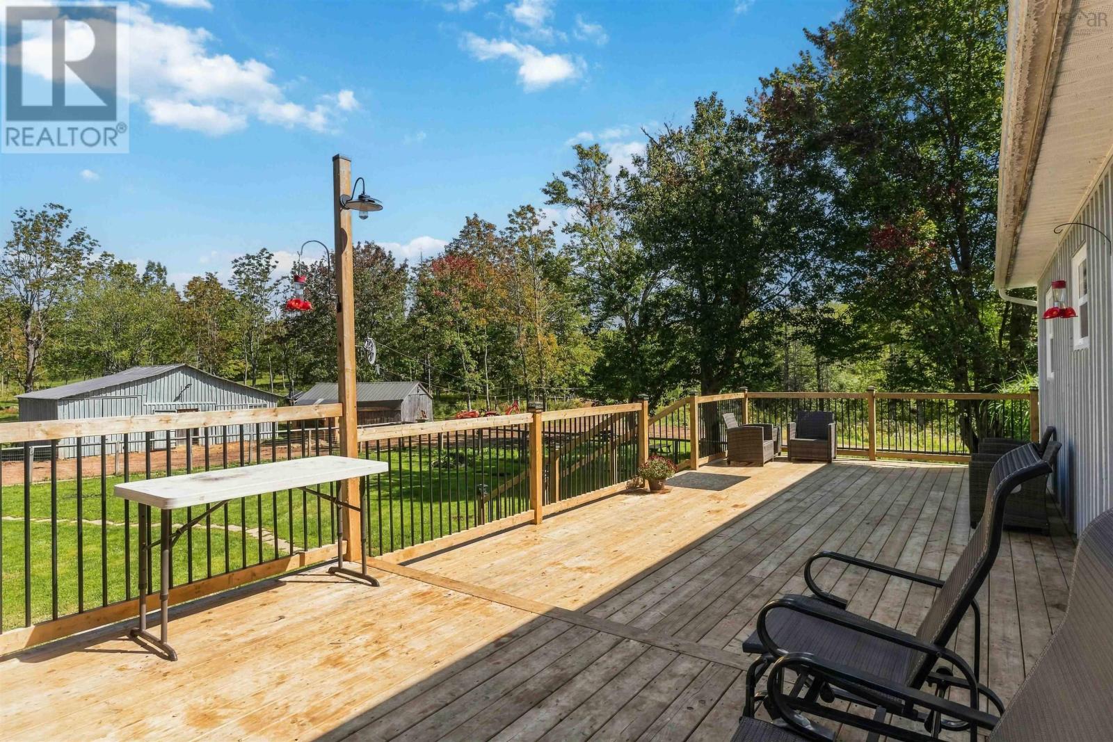1106 Tetzlaff Road Property Photo 38