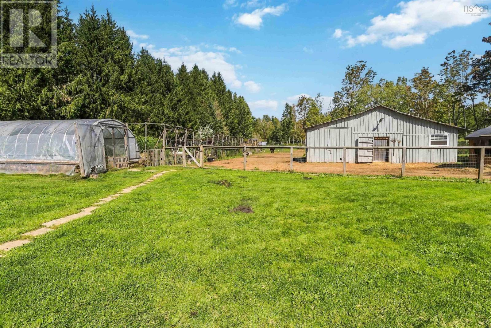 1106 Tetzlaff Road Property Photo 40