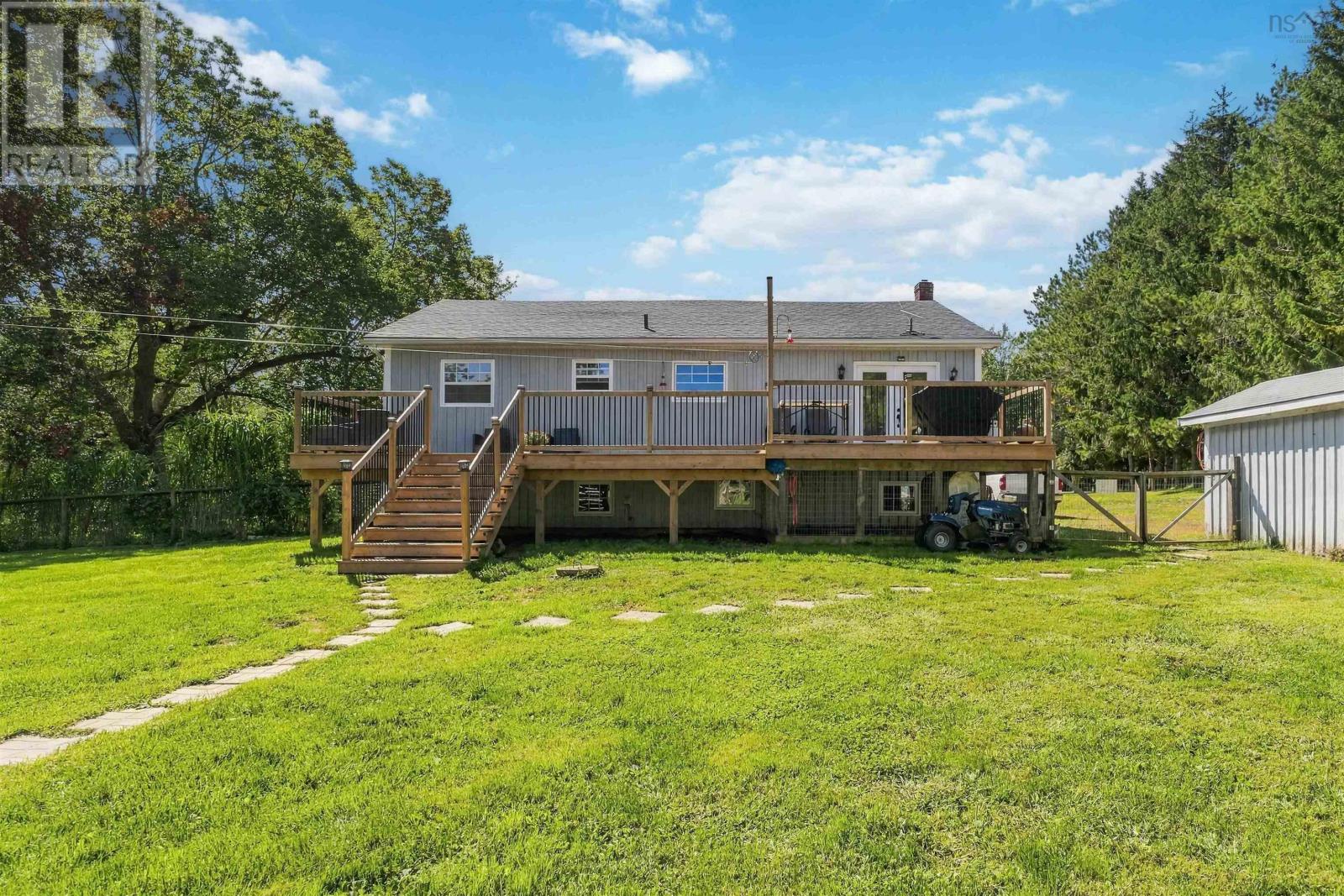 1106 Tetzlaff Road Property Photo 41