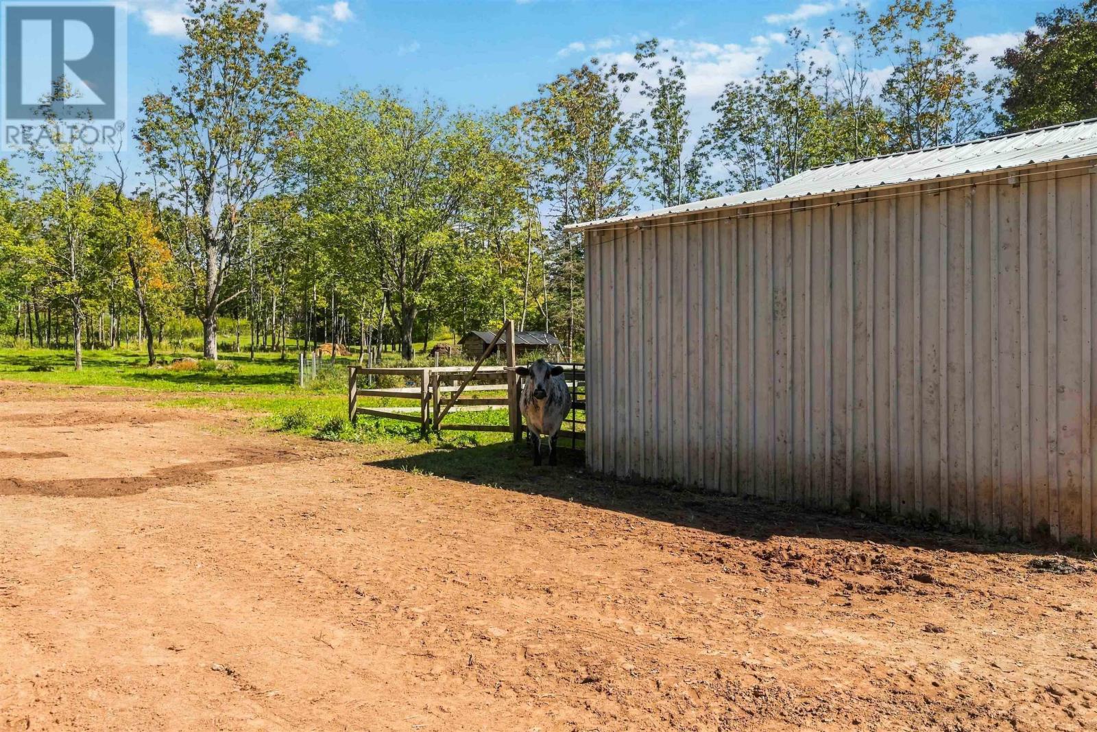 1106 Tetzlaff Road Property Photo 42