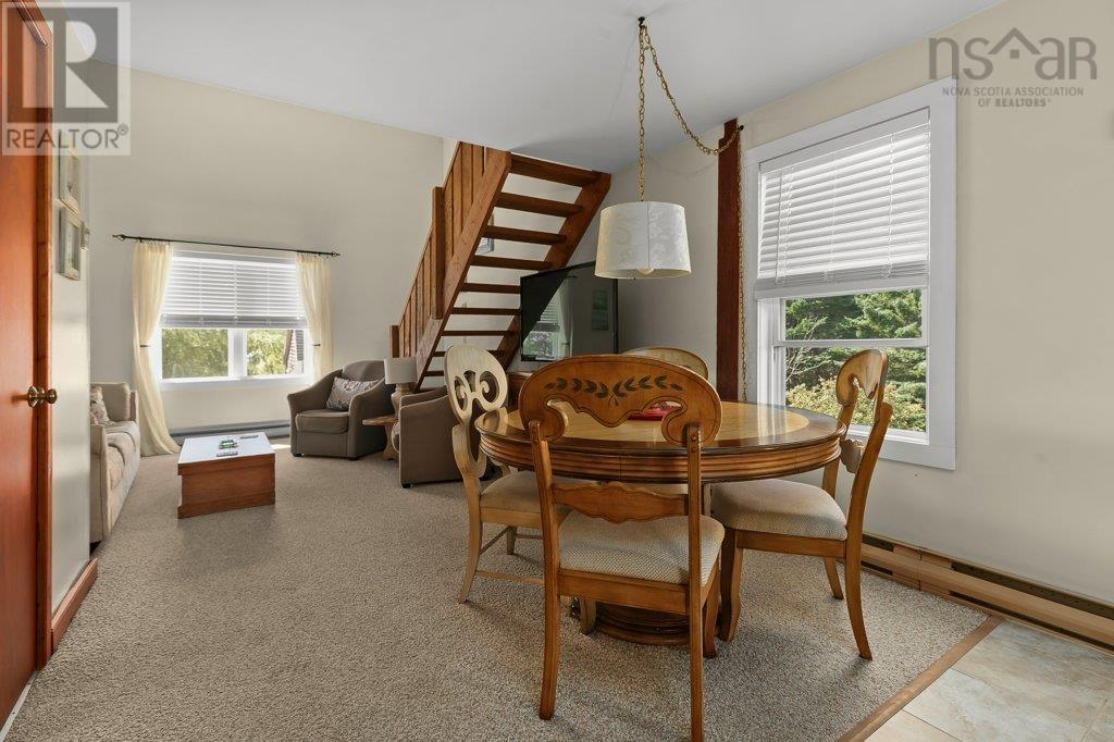 678 Oakland Road Property Photo 47