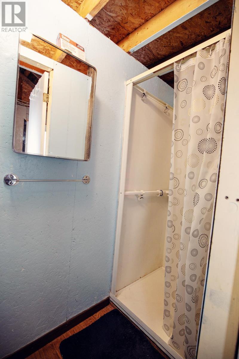 96 Heather Beach Road Property Photo 14