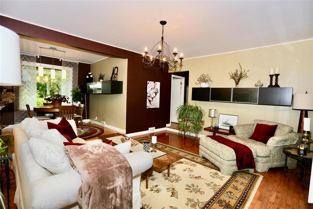134 Sunnyside Boulevard Property Photo 12