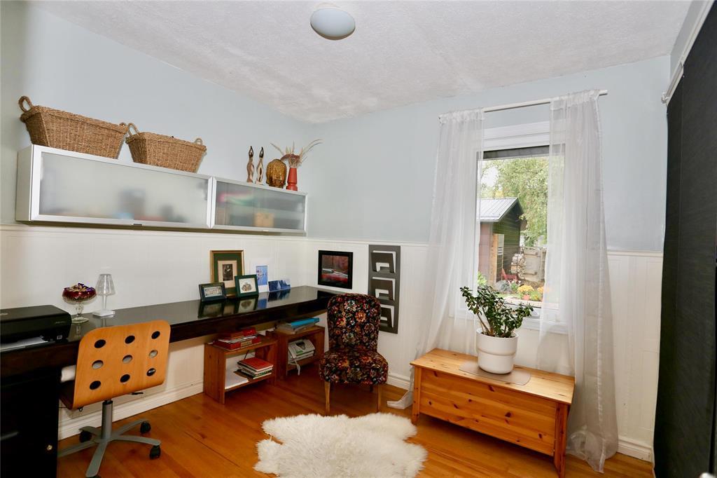 134 Sunnyside Boulevard Property Photo 16