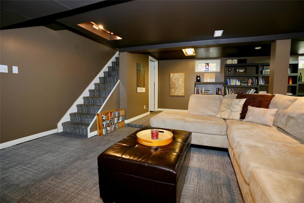 134 Sunnyside Boulevard Property Photo 22