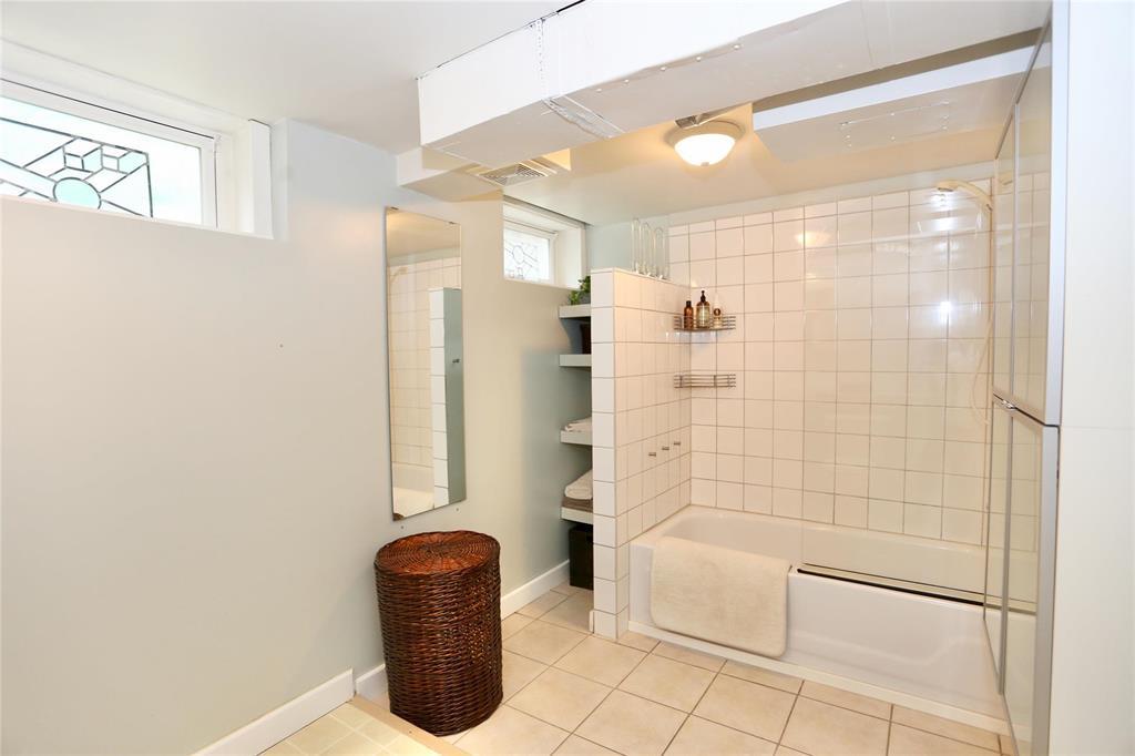 134 Sunnyside Boulevard Property Photo 29