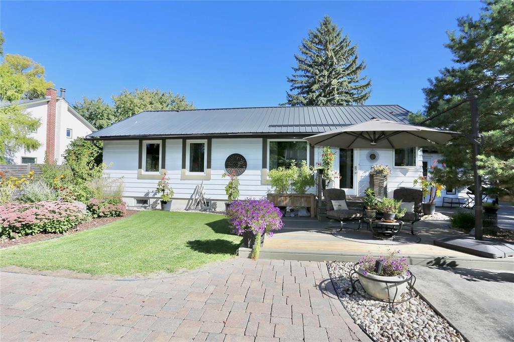 134 Sunnyside Boulevard Property Photo 32