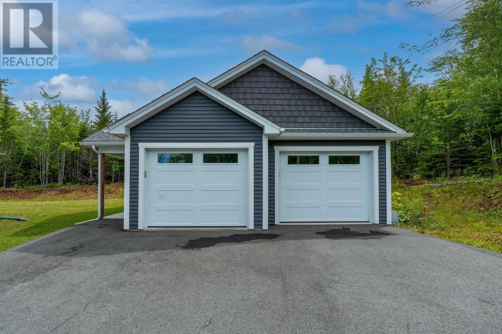 6230 Highway 2 Property Photo 6