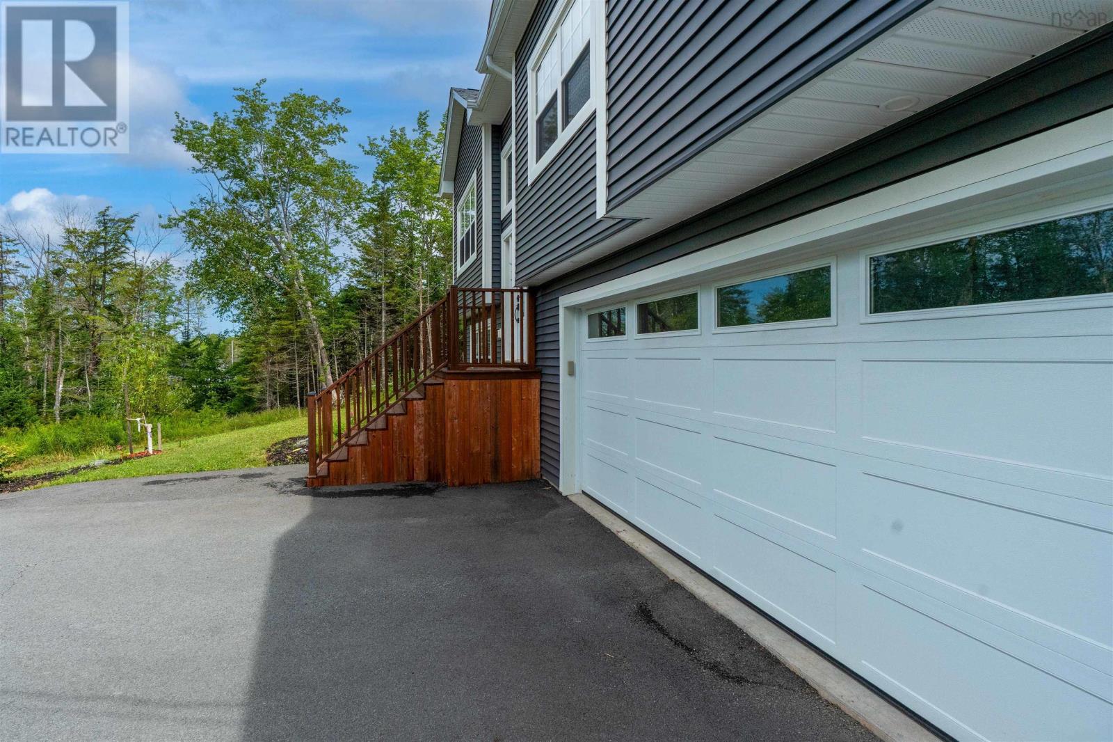 6230 Highway 2 Property Photo 9