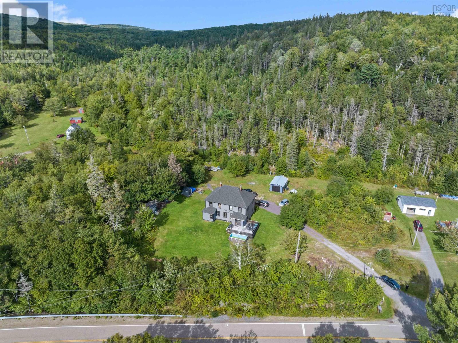 16236 Highway 316 Property Photo 1