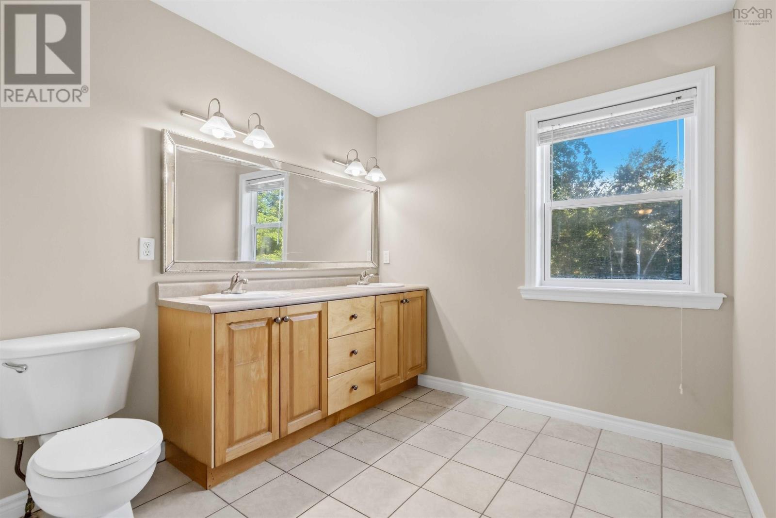 28 Carmel Crescent Property Photo 25