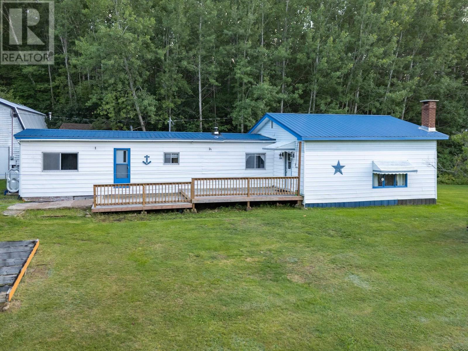 732 Highway 1 Property Photo 3