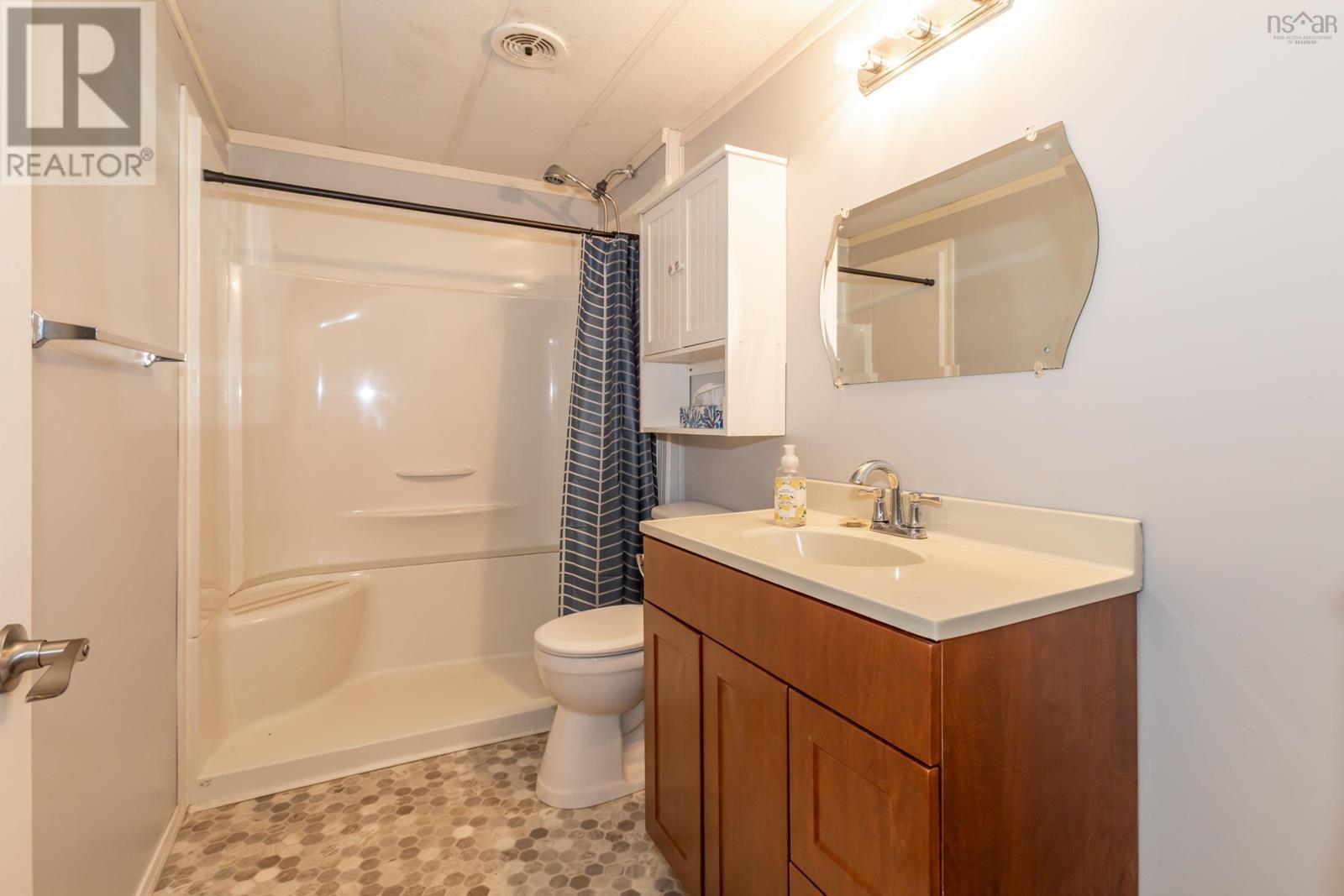 732 Highway 1 Property Photo 14