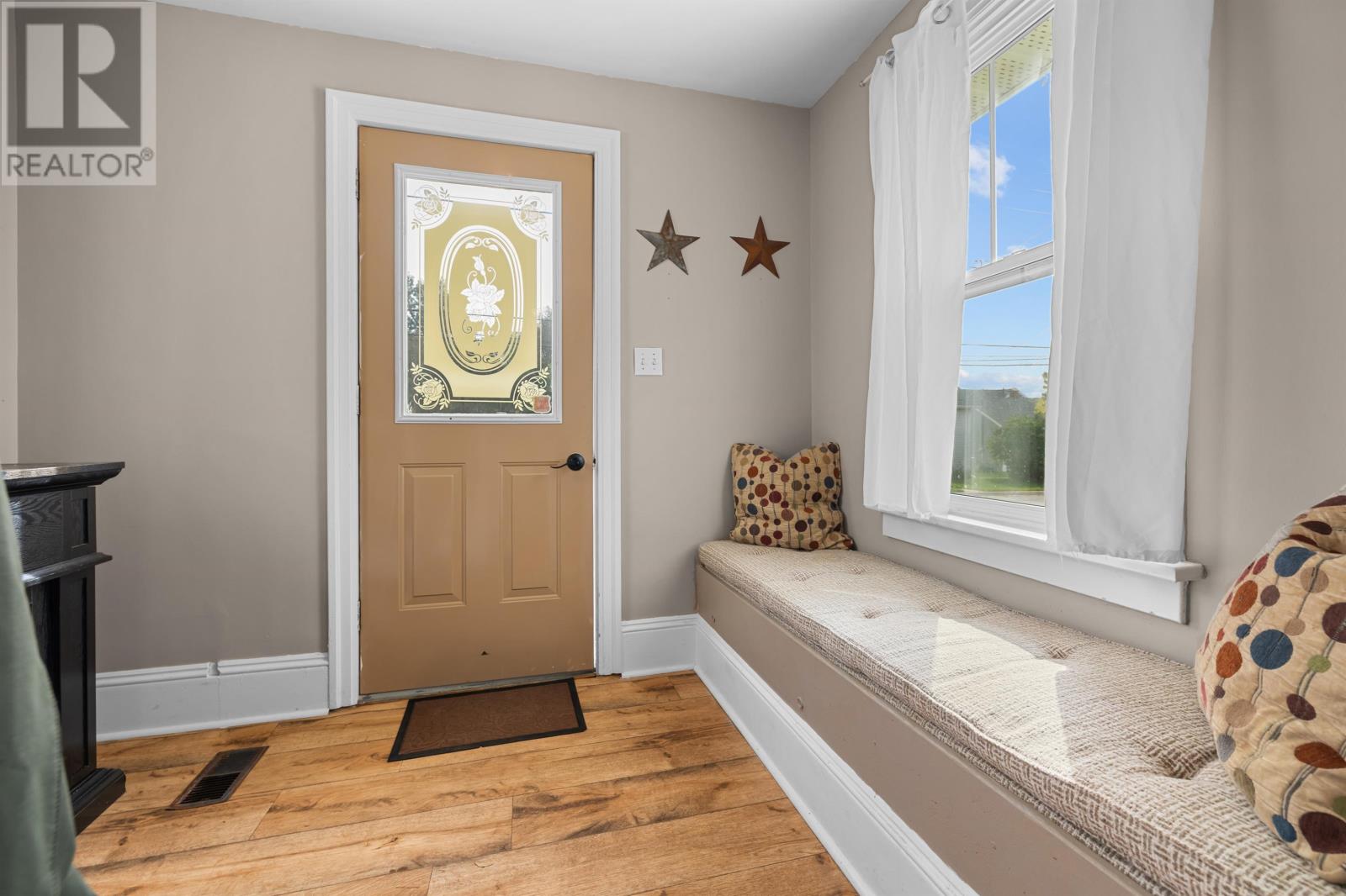 182 Duke Street Property Photo 7