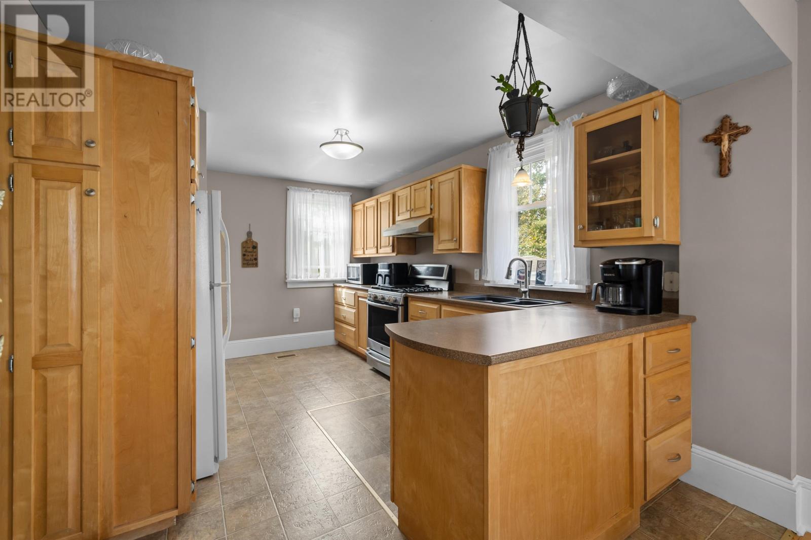 182 Duke Street Property Photo 12