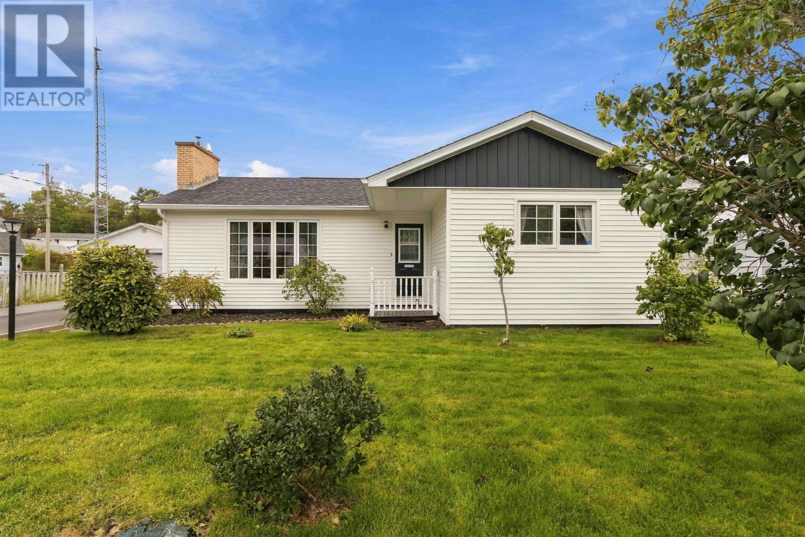 49 Belleshire Drive Property Photo 2