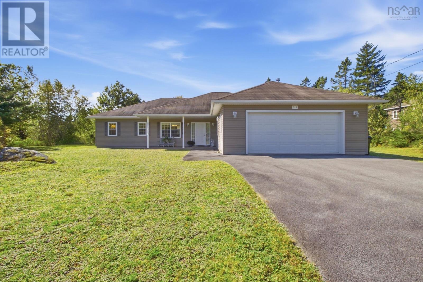 615 Birch Bear Run Property Photo 1