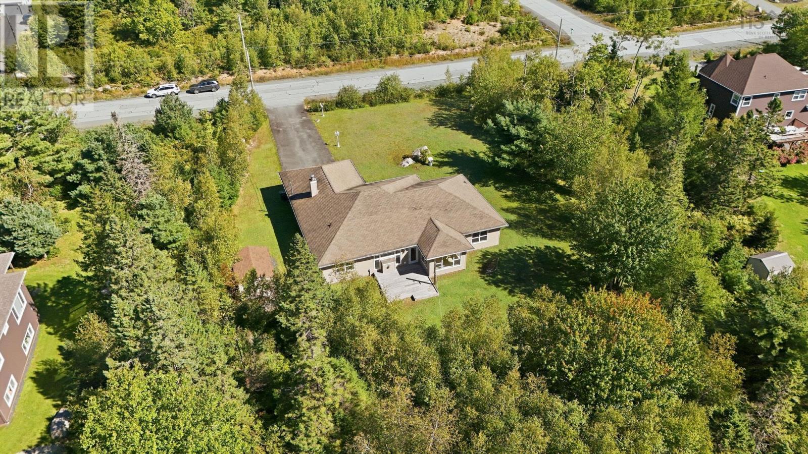 615 Birch Bear Run Property Photo 45