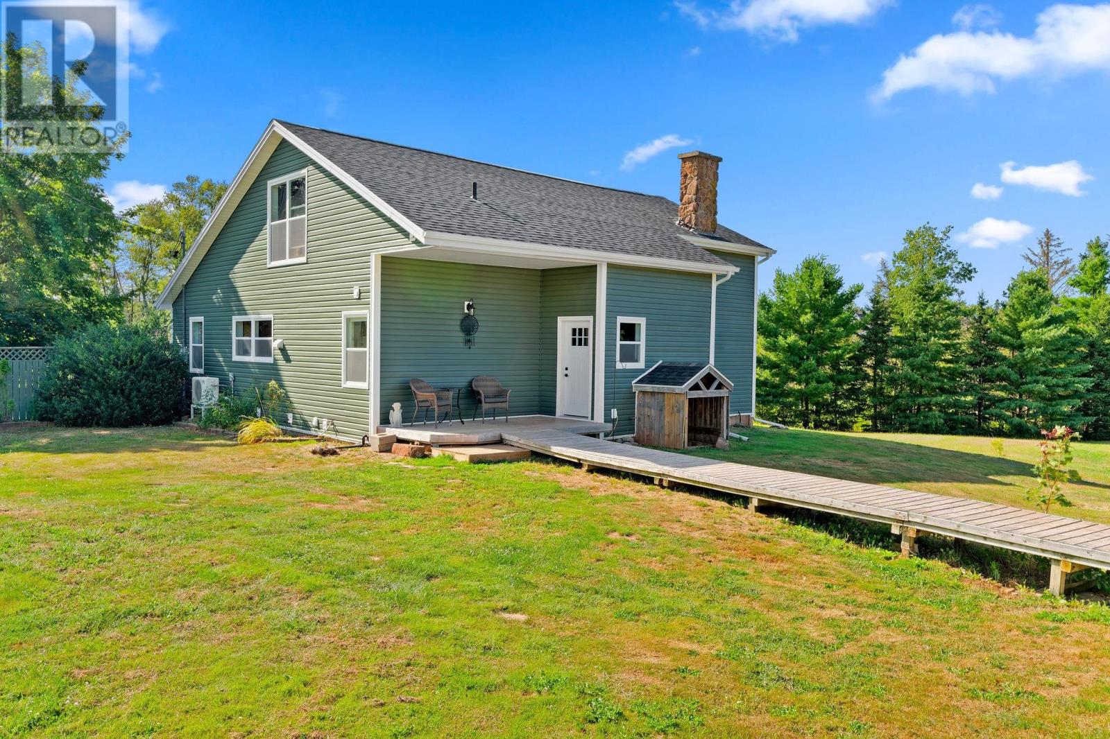 836 Crooked Creek Road Property Photo 1