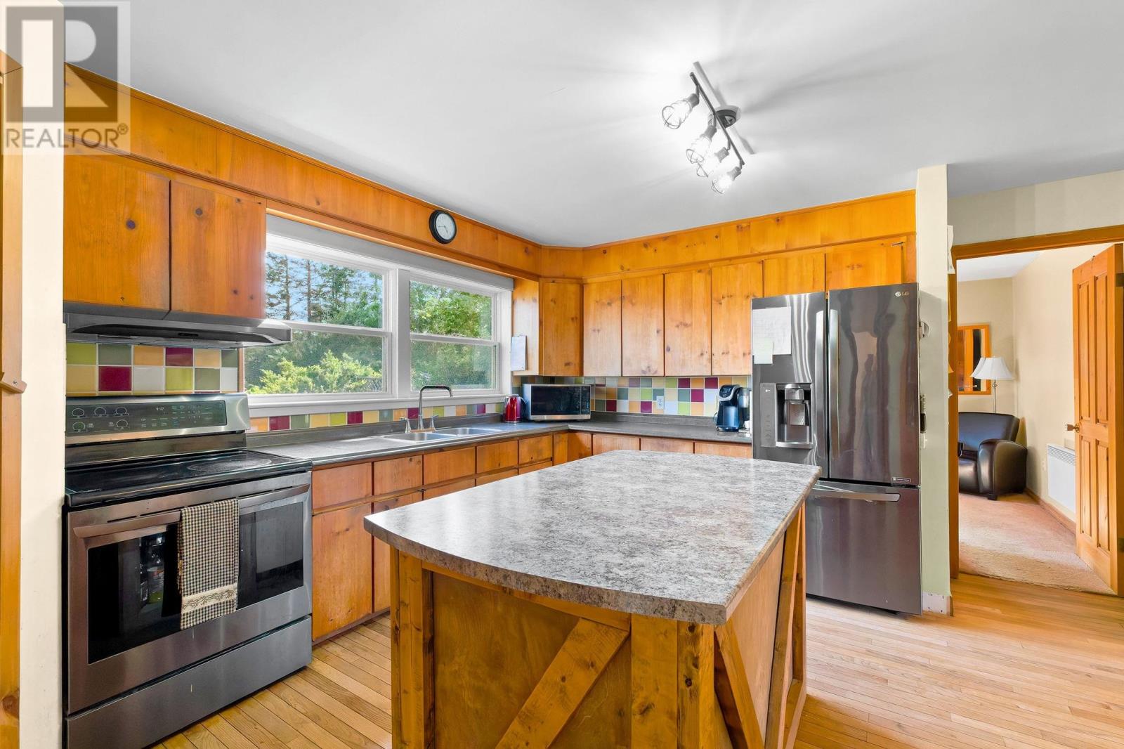 836 Crooked Creek Road Property Photo 8