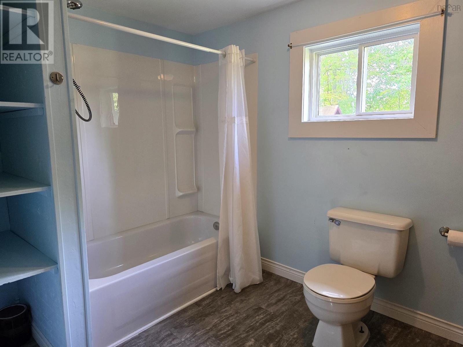 115 Starr Street Property Photo 16