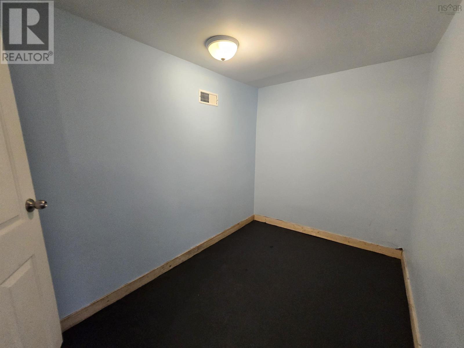 115 Starr Street Property Photo 21