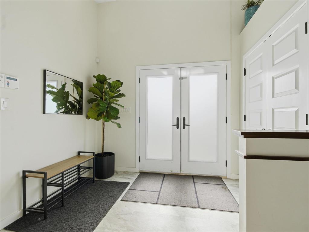 15 Bakersfield Court Property Photo 6
