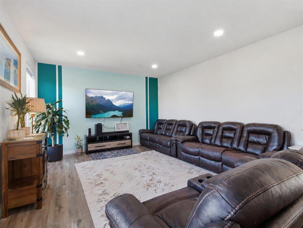 15 Bakersfield Court Property Photo 20