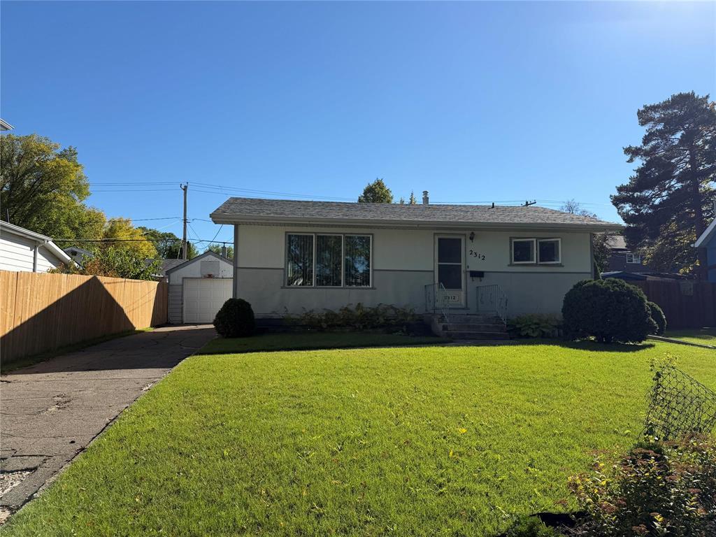 2312 Rosser Avenue Property Photo 1