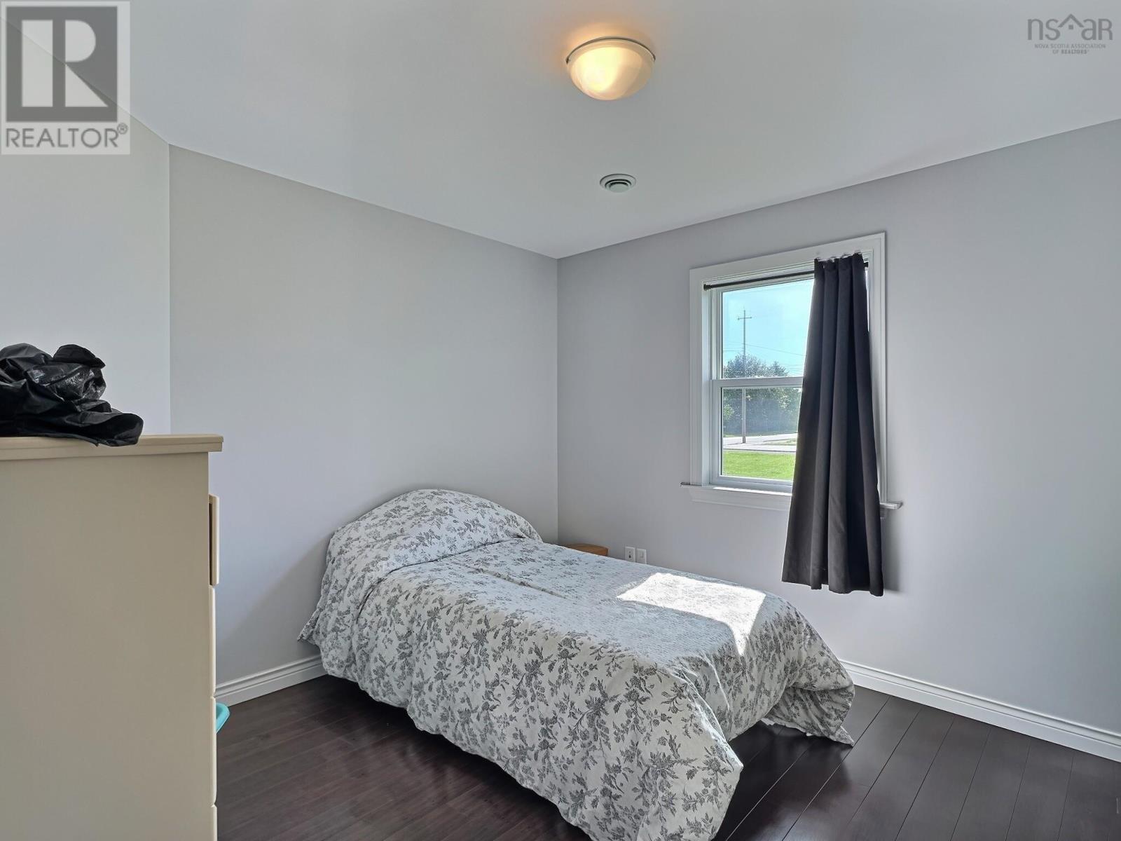 A&b 90 Ford Street Property Photo 11