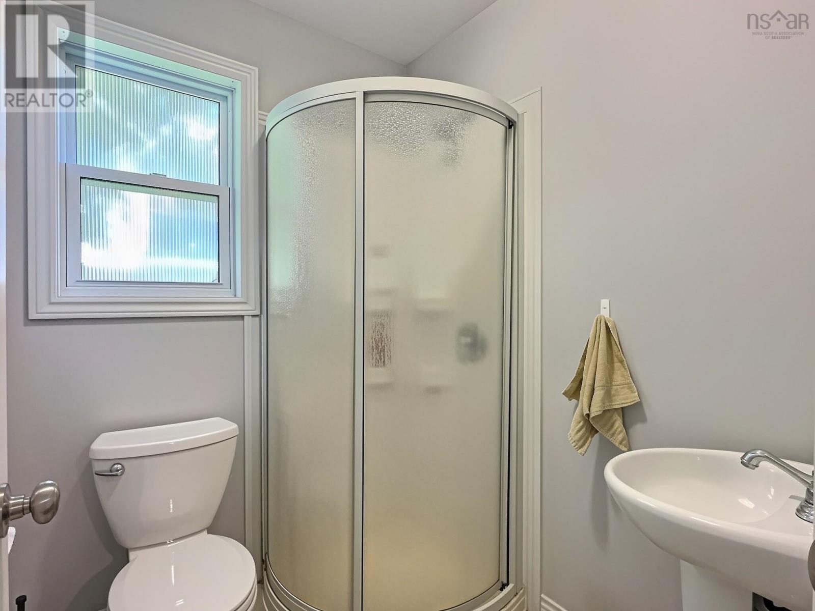 A&b 90 Ford Street Property Photo 15