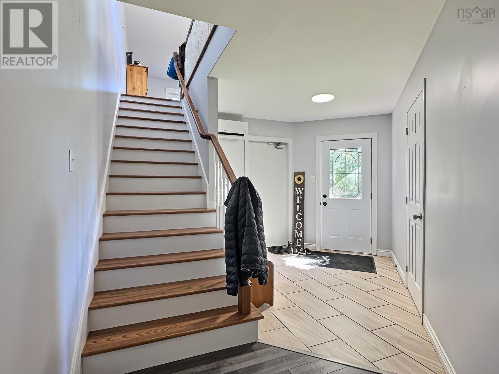A&b 90 Ford Street Property Photo 16