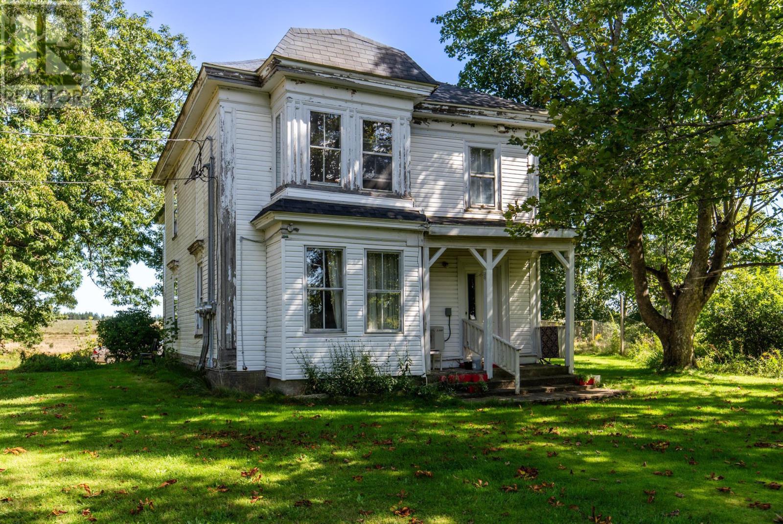 1786 Highway 1 Property Photo 1
