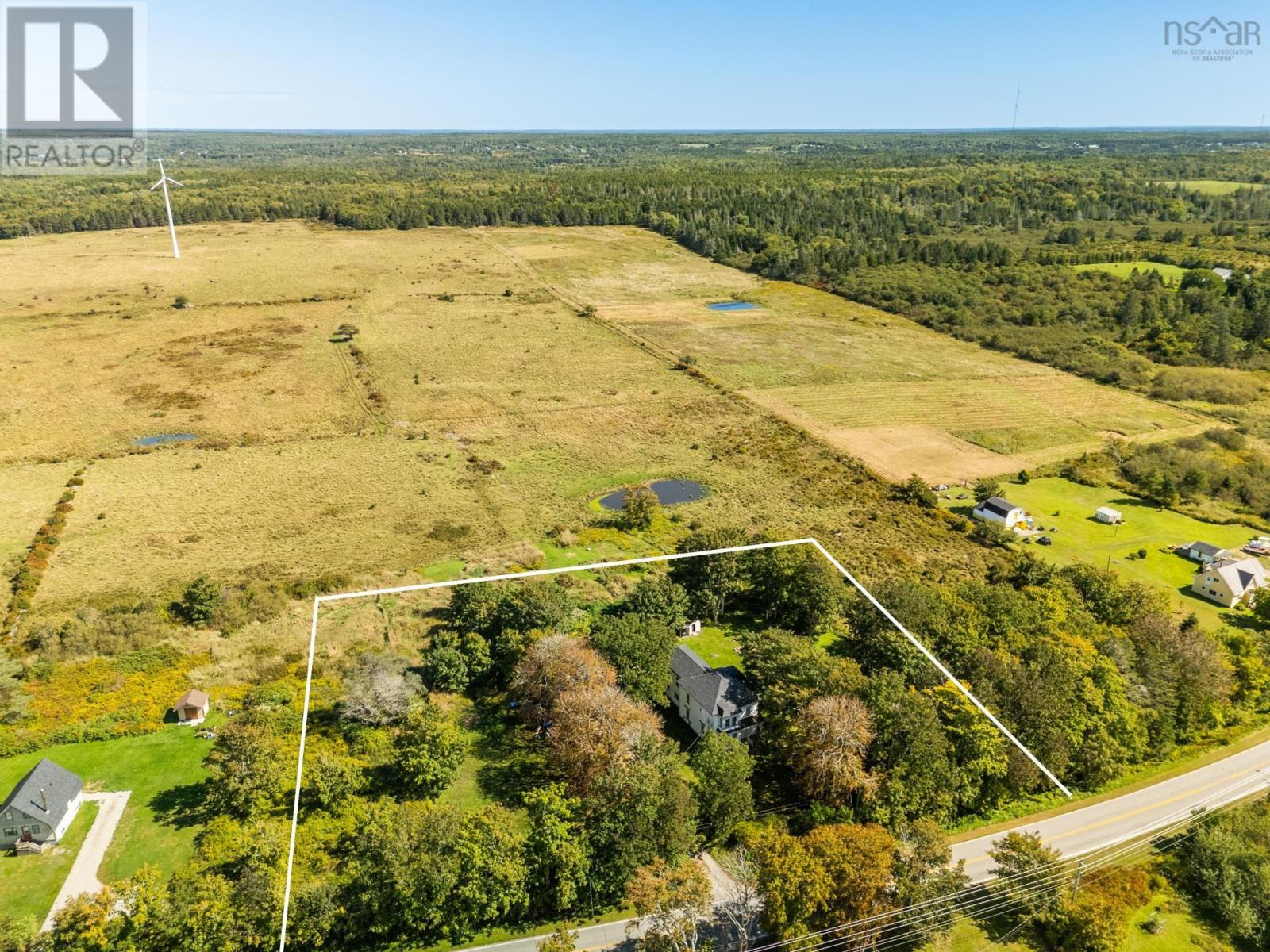 1786 Highway 1 Property Photo 4