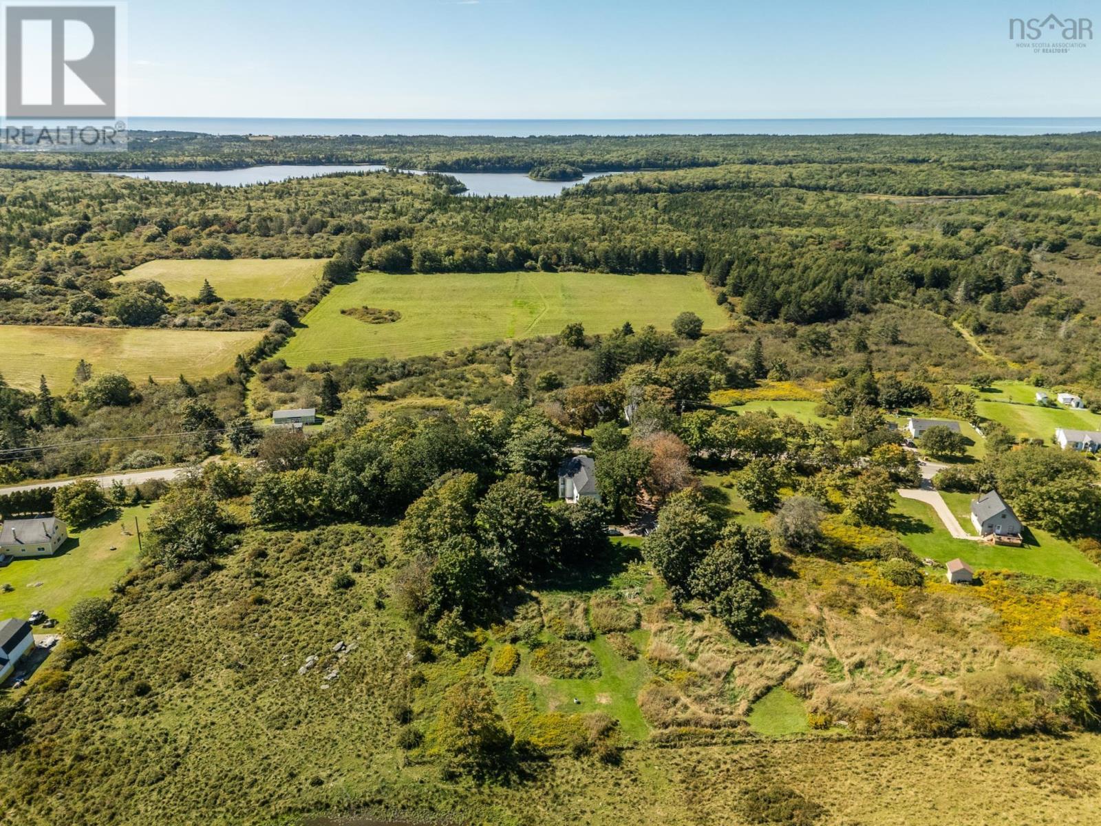 1786 Highway 1 Property Photo 6