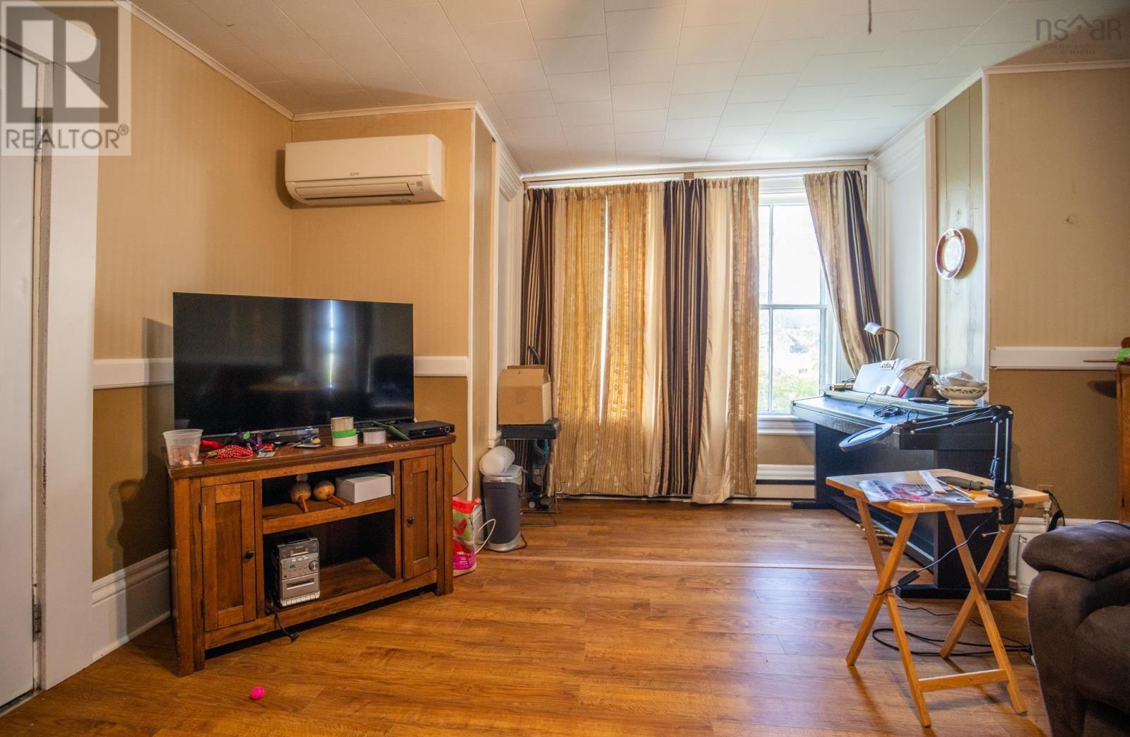 1786 Highway 1 Property Photo 19